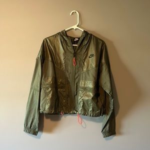 Nike windbreaker